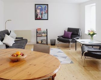 2 bedroom accommodation in Bonar Bridge - Bonar Bridge - Sala de estar