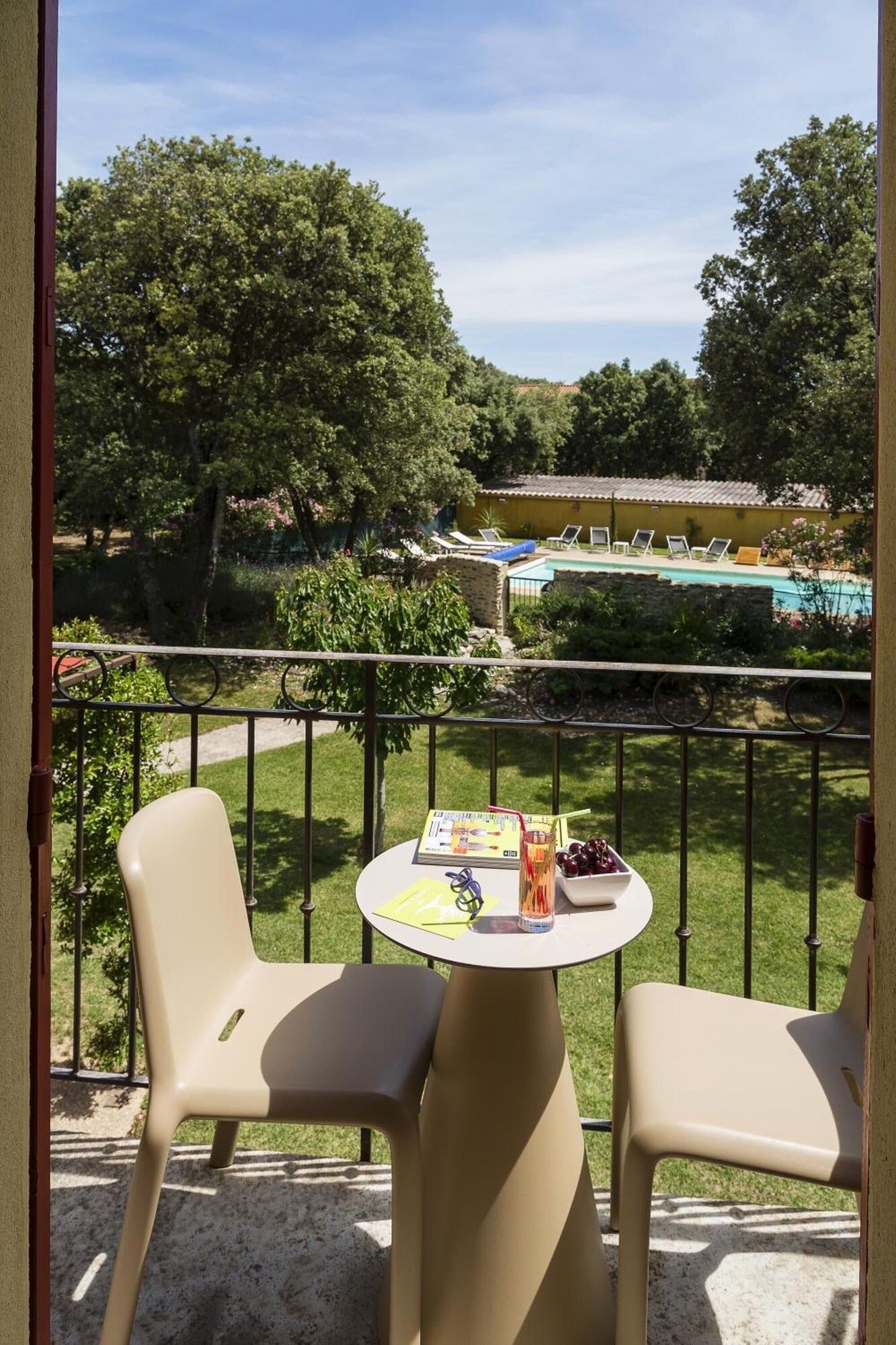Logis Hôtel La Bastide De Grignan & Restaurant La Chênaie - Grignan - Балкон