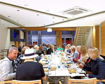 Hotel Cafe Palais Salam , Beni Mellal - Rabat - Restaurant