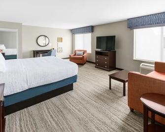 Hampton Inn & Suites Thousand Oaks - Thousand Oaks - Bedroom