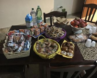 Jenny's House b&b - Presenzano - Buffet