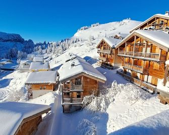 Beautiful apartment/duplex in the Savoyard style in a spectacular setting - Arâches-la-Frasse - Building