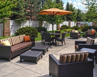 Courtyard by Marriott Cleveland Independence - Independence - Patio