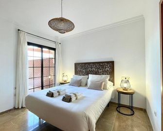 Belvilla by OYO Villa Torrea3n - Almuñécar - Makuuhuone