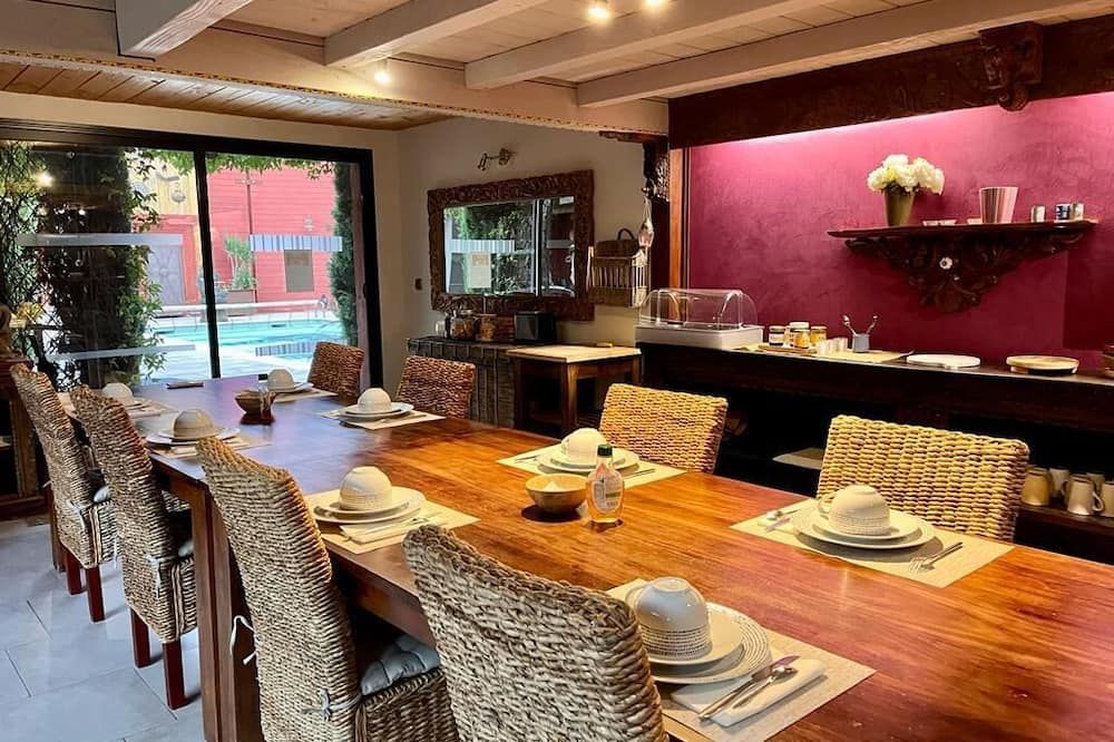 كولور دو سود - شامبر دوت - فالون-بون-دارك - غرفة طعام