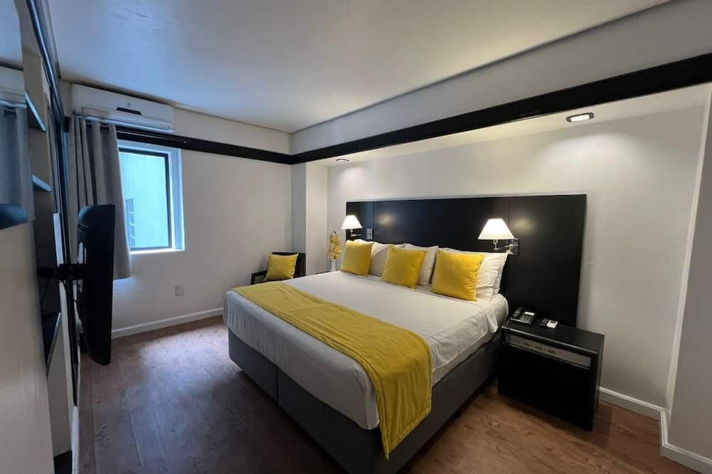 Hotel Normandie thumbnail 3