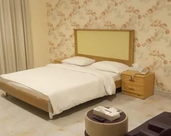 Corniche Palace Hotel - Ajman