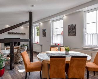 Bright apartment in Harz Mountains - Wienrode - Comedor