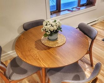 Brilliant 1-bedroom apartment with AC in charming Québec - Quebec - Matsal
