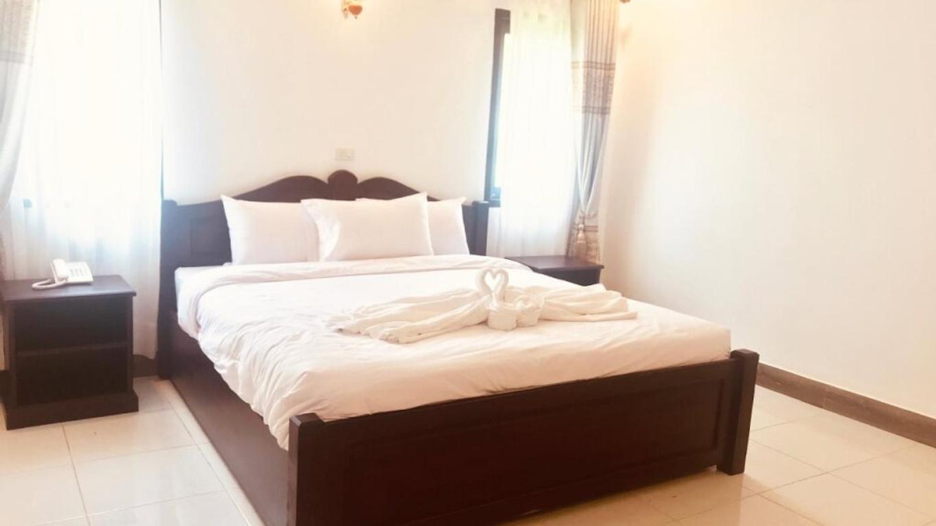 Khung City Hotel