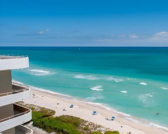 Deluxe Apartments By Design Suites - Miami Beach - Plajă