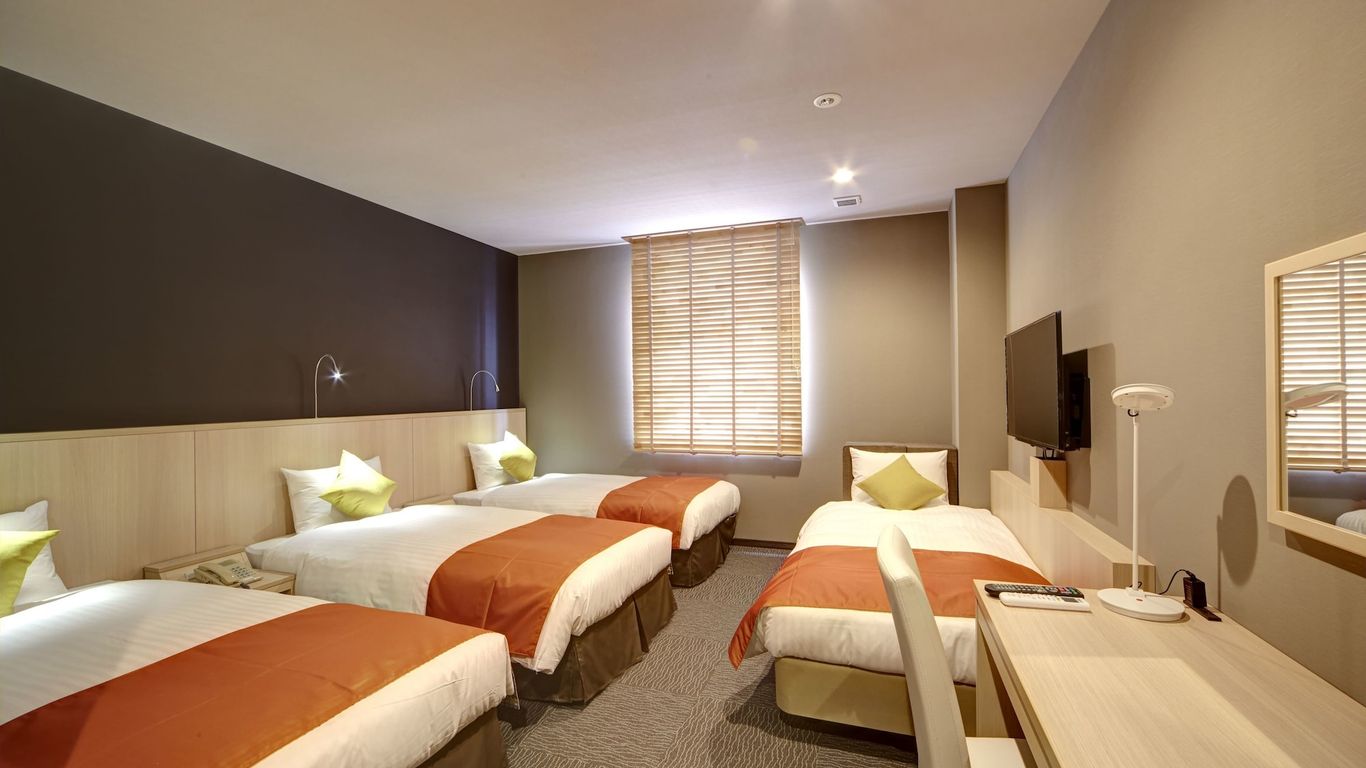 هوتل أزات ناها