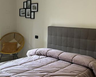 Corte Delle Rose - Voghera - Bedroom