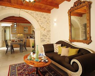 Hawk Villa, nature essence, By ThinkVilla - Gerakari - Sala de estar