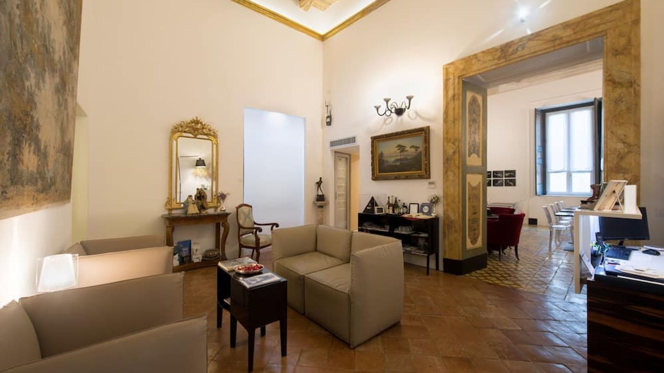Santa Chiara Boutique Hotel