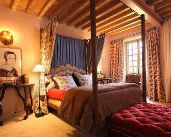 Luxury Château for rent - Historical - Ideal location to visit Normandy - Flottemanville - Habitación