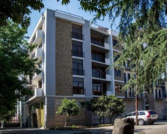 Hotel Absolut - Batumi - Building