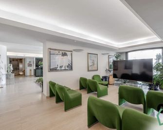 Hotiday Room Collection - Giulianova - Giulianova
