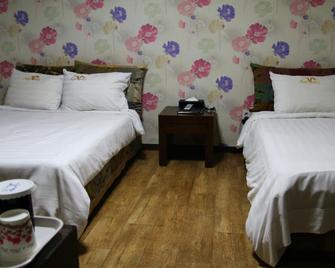 High Valley Hotel - Jeongseon - Camera da letto