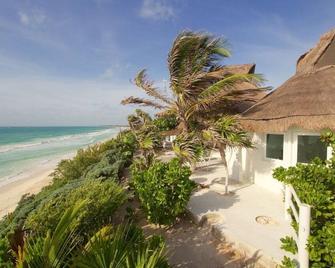 Luxury Beachfront Villa Tulum, Sian Ka´an - Punta Allen - Beach