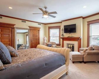 Mansion Pet-Friendly Downtown - Clarion