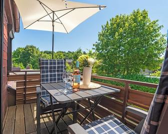 Haus Hüttmann Sommerbrise - Bad Malente - Balkon