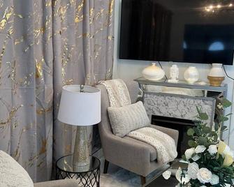 Nyc Luxury Cottage - Queens