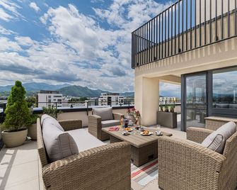 Mk Apartments Brasov - Braşov - Balcon