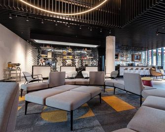 Ola Santiago Providencia, Tapestry Collection by Hilton - Santiago - Lounge