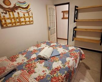 2 Bedroom House Near Tamar Project Praia Do Forte!!! - Mata de São João - Habitación