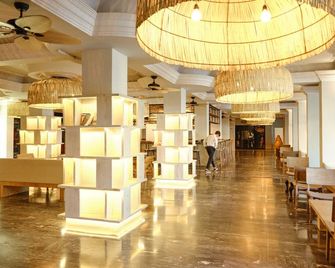 Laur Hotels Experience & Elegance - Didim - לובי