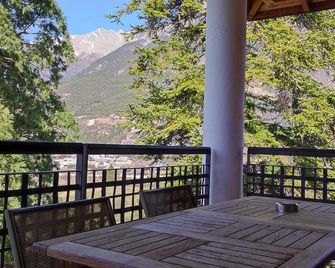 Studio in Jausiers with pool access and pets allowed - Jausiers - Балкон