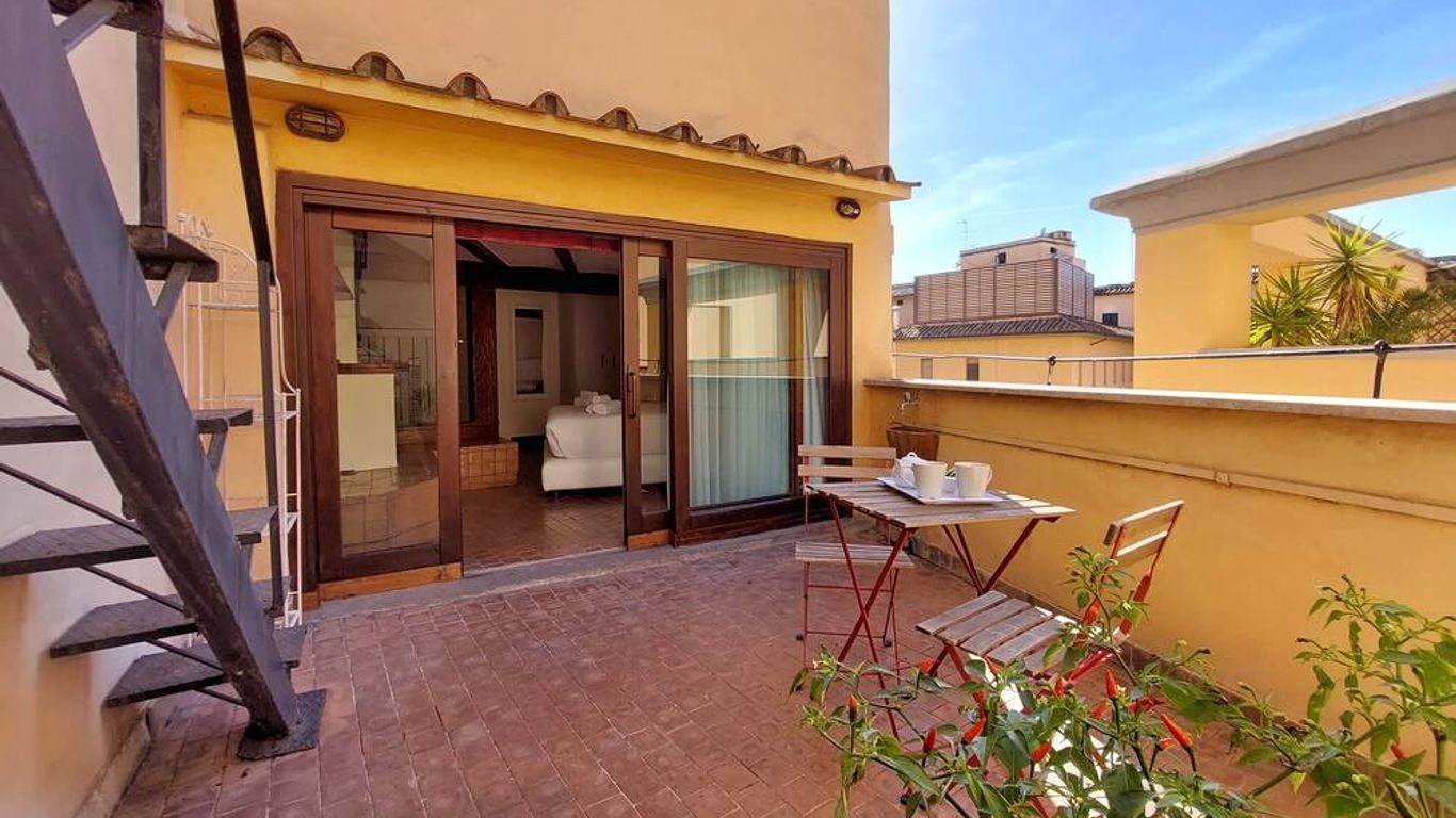 Trevi Rome Suite