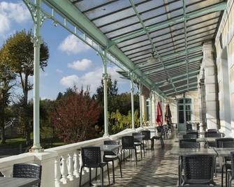 Hôtel du Parc - Salies-de-Béarn - Patio