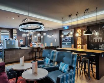 Premier Inn Köln City Centre - Cologne - Bar