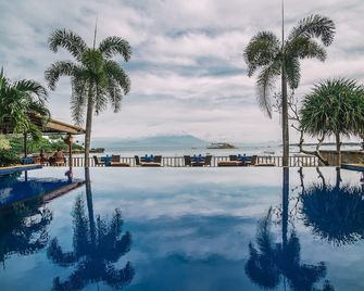 Bay Shore Huts - Nusa Penida - Uima-allas