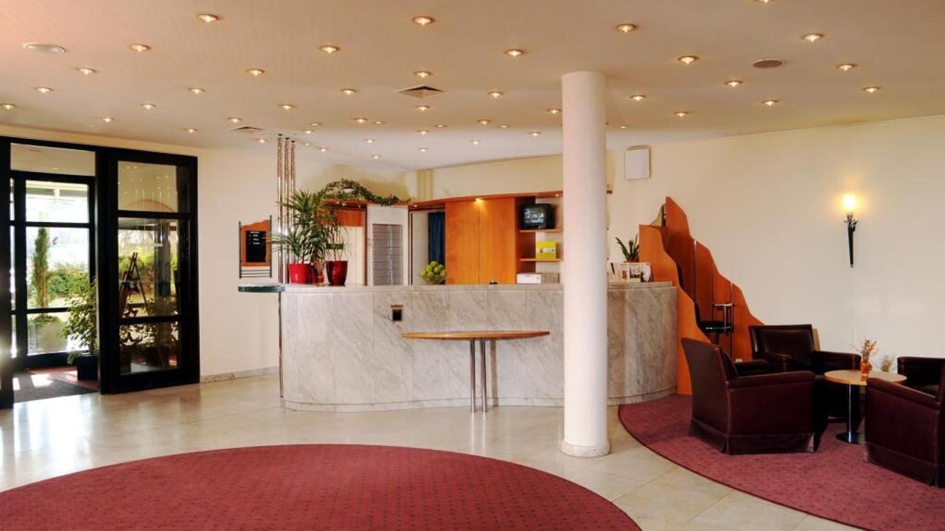 布里斯托爾梅尼茲基尼威 TOP 酒店 - 麥茵茲