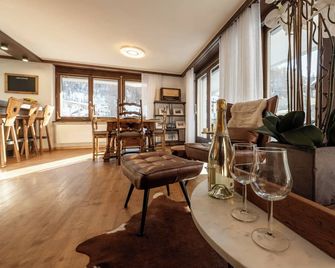 Apartment Sofi- Inspiringplaces Zermatt - Zermatt - Sala de estar