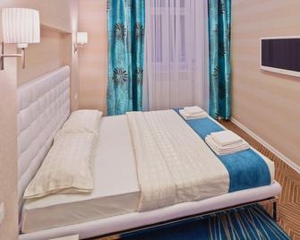 Lviv Apartments - Lviv - Bedroom