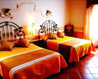 Hotel Centenario Centro De Pena De Bernal - Bernal - Habitación