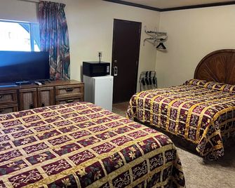 Dove Creek Inn - Dove Creek