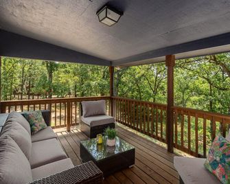 3Bdrm Walk to Shore Firepit Fireplace Texoma - Pottsboro - Balcón