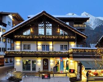Room '8' with Mountain View and Wi-Fi - Seefeld - Gebäude
