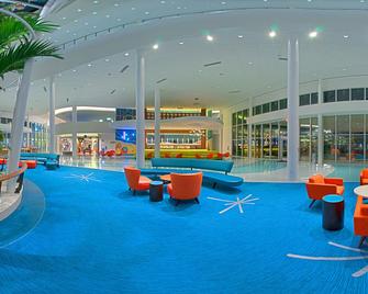 Universal's Cabana Bay Beach Resort - Orlando - Lobby