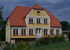 Møllehusets Bed & Breakfast - Nordborg - Gebouw
