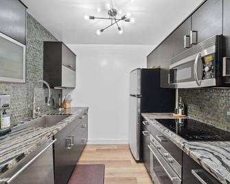 Primo Scottsdale Location w Heated Pool - Scottsdale - Cuisine