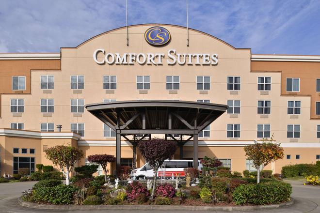 Comfort Suites Airport 105 1 5 4 Tukwila Hotel Deals