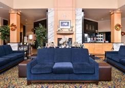 Comfort Suites Airport 105 1 5 4 Tukwila Hotel Deals