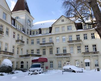 Monteurwohnungen in der Residenz am Kurpark - Bad Rothenfelde - Gebouw