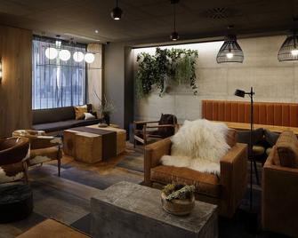 Munna Hotel Boutique - Gijón - Oleskelutila